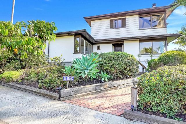 4427 Osprey St, San Diego CA: https://media.crmls.org/mediaz/00d42b86-fd05-4073-bef4-b69c7d351433.jpg