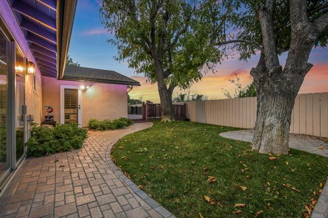 Detail Gallery Image 3 of 41 For 902 Monterey Ct, Chula Vista,  CA 91911 - 3 Beds | 2 Baths