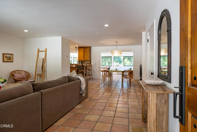 Detail Gallery Image 8 of 24 For 518 S Ventura St, Ojai,  CA 93023 - 3 Beds | 2/1 Baths