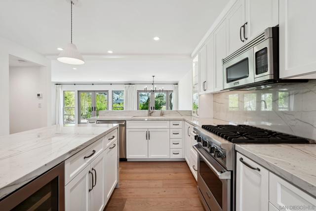 211 Via Osuna, Rancho Santa Fe CA: https://media.crmls.org/mediaz/00d6091b-f397-4187-b064-991297506486.jpg