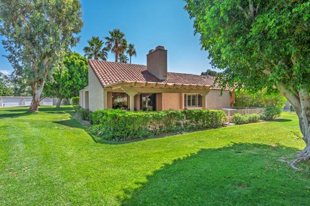 343 Forest Hills Drive, Rancho Mirage CA: https://media.crmls.org/mediaz/00d65455-d023-4a34-af1f-1dd9e4596924.jpg