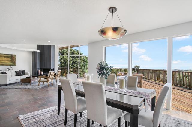 415 Golden Oak Drive, Portola Valley CA: https://media.crmls.org/mediaz/00d6b61f-e77b-4eea-ae6f-9a933df60125.jpg