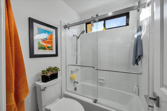 44 Acapulco Drive, Palm Desert CA: https://media.crmls.org/mediaz/00d7e011-f323-4517-9cad-83d3474671ba.jpg