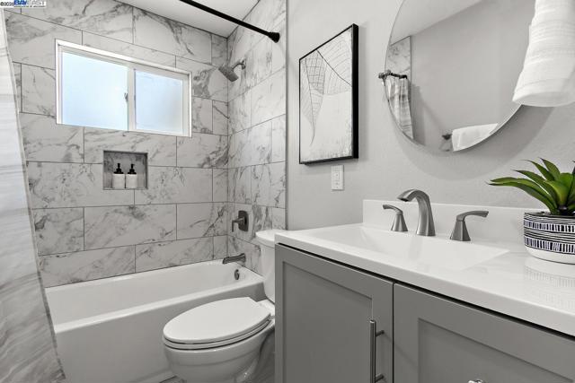 40167 Barbara St, Fremont CA: https://media.crmls.org/mediaz/00d9213b-8619-4c1b-ac80-b8e191d2dd87.jpg