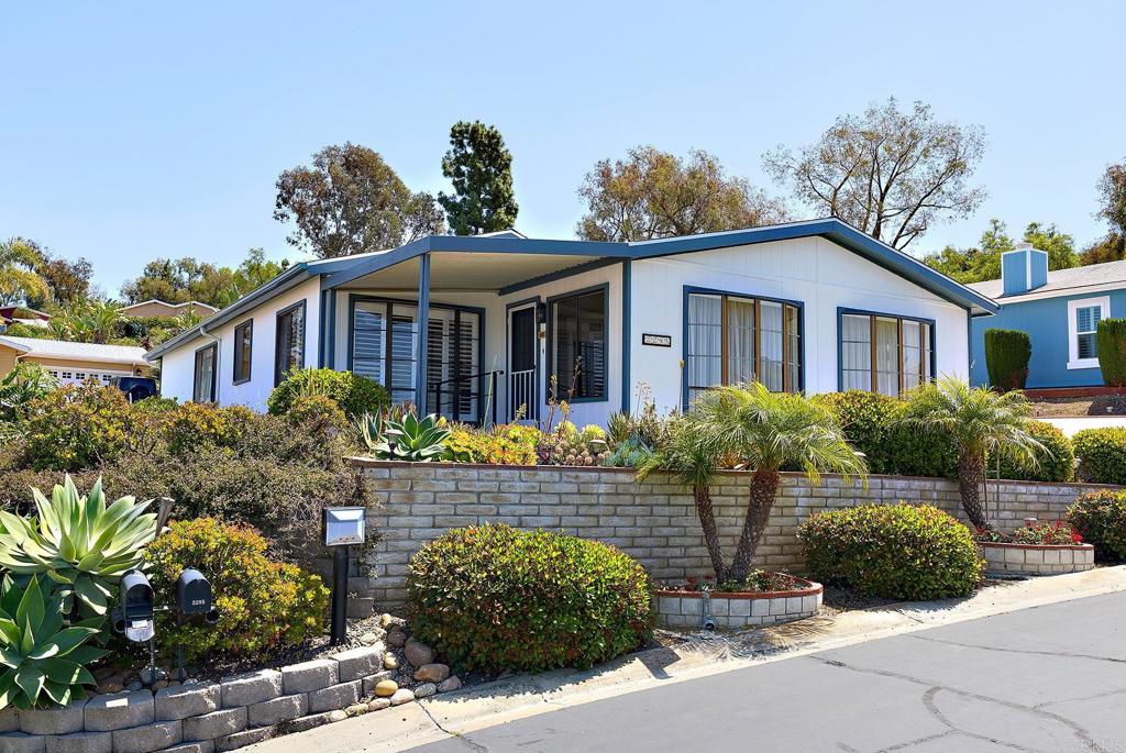 2295 Lindsay Drive