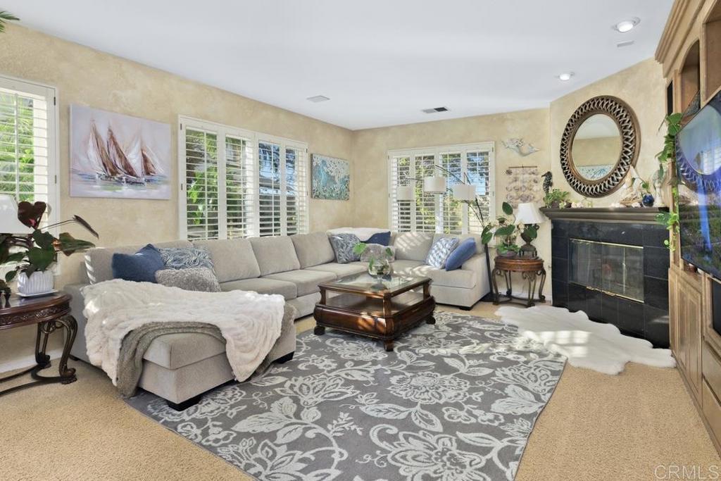 1747 Oriole Ct - photo 3