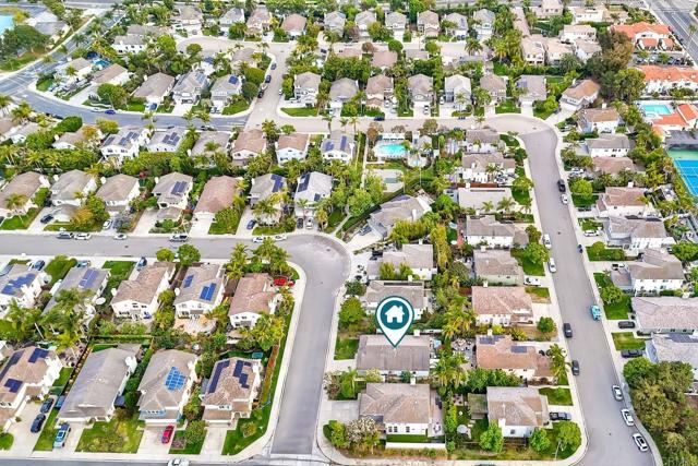 6707 Ketch Way, Carlsbad CA: https://media.crmls.org/mediaz/00daf257-34a1-4ec6-a76f-85682a309f62.jpg