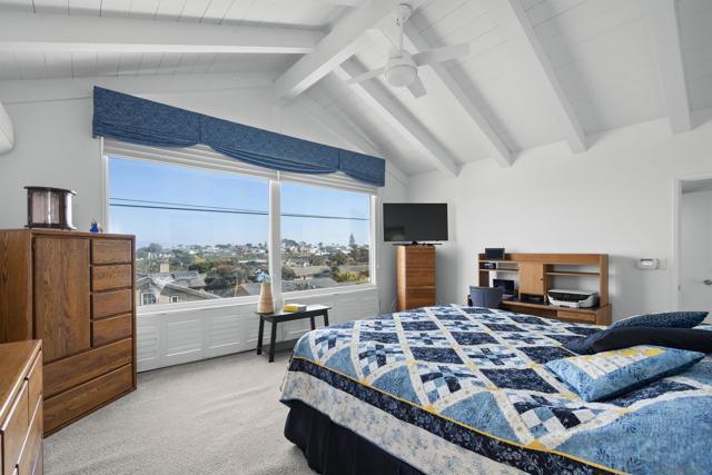 1151 Catalina Boulevard, San Diego CA: https://media.crmls.org/mediaz/00db752e-1c50-4f82-9471-8ef1ed3bf012.jpg