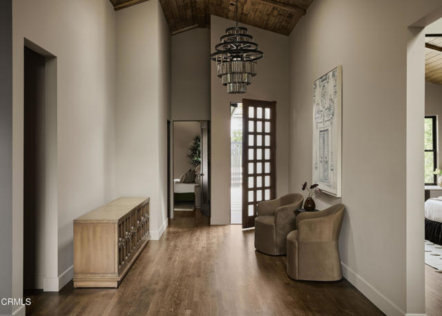 Detail Gallery Image 5 of 44 For 12406 La Maida St St, Los Angeles,  CA 91607 - 4 Beds | 4/1 Baths