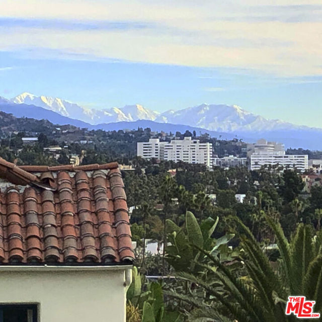 3 Bed Home for Sale in Los Angeles, California