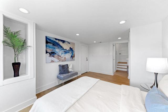 1032 Toyon Drive, Burlingame CA: https://media.crmls.org/mediaz/00de3cd3-0925-4b27-a6dc-c6c70c973804.jpg