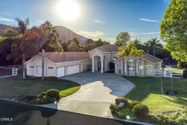 2021 Brittany Park Road, Camarillo CA: https://media.crmls.org/mediaz/00e146e5-e158-4f47-b763-815f0480cde4.jpg