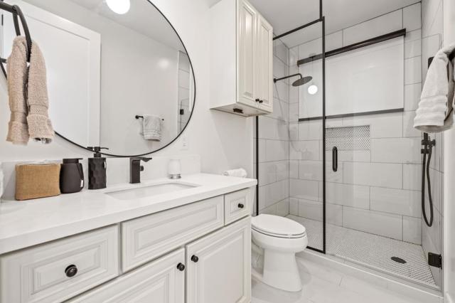 546 Oxford Avenue, Palo Alto CA: https://media.crmls.org/mediaz/00e18e5b-cfb9-4903-978b-c9f2f681f19f.jpg