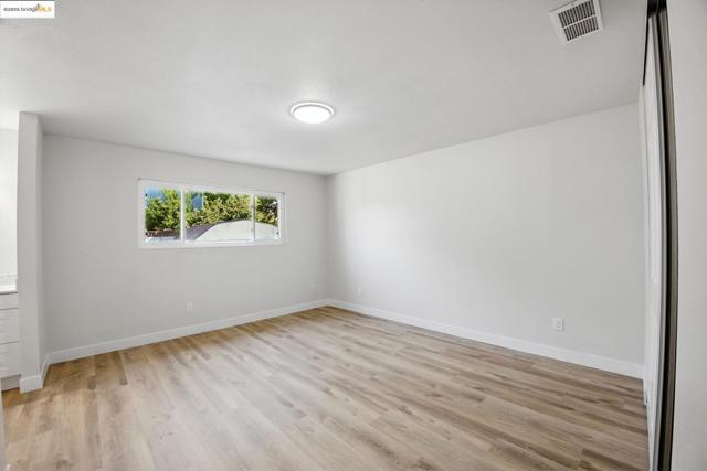 96 Coral Ln, Suisun City CA: https://media.crmls.org/mediaz/00e2343c-498d-4adf-8f19-adcc858820ca.jpg