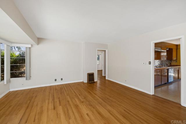 Detail Gallery Image 5 of 37 For 3973 69th St, San Diego,  CA 92115 - 3 Beds | 2 Baths