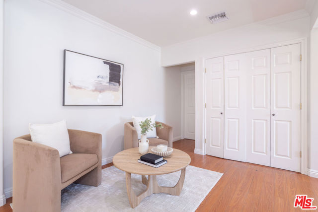 15065 Vose Street, Van Nuys CA: https://media.crmls.org/mediaz/00e333f4-0a9d-4275-9ef0-e7afa63f99ff.jpg