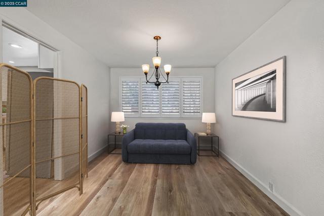 3641 Shenandoah Ct, Pleasanton CA: https://media.crmls.org/mediaz/00e33e8e-f496-4562-b4d8-978cc0c202fe.jpg