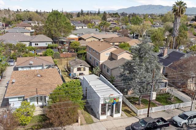 915 E Julian Street, San Jose CA: https://media.crmls.org/mediaz/00e4005a-f1e4-4751-b7bc-7196d33ec5cc.jpg