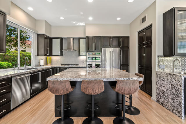 851 Mesa Grande Drive, Palm Desert, CA 92211