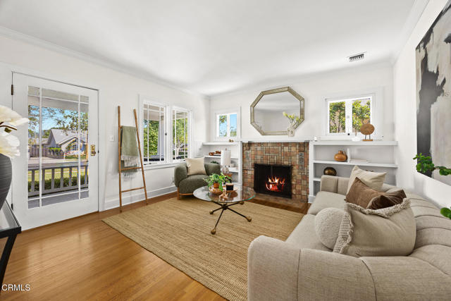 1309 Sinaloa Avenue, Pasadena CA: https://media.crmls.org/mediaz/00e65080-b3f9-493e-ba54-57a8f39858b5.jpg