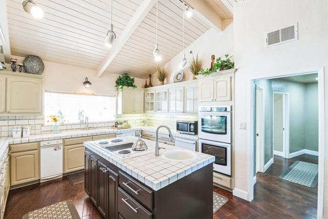 719 Singing Trails Drive, El Cajon, California 92019, 4 Bedrooms Bedrooms, ,3 BathroomsBathrooms,Single Family Residence,For Sale,Singing Trails,PTP2501536