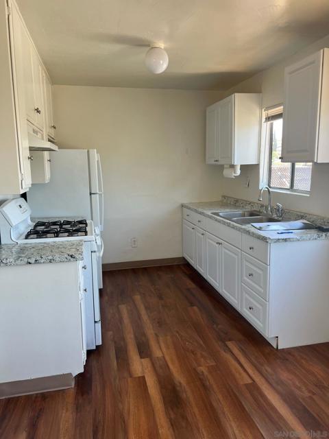 1219 Linalda Dr, El Cajon CA: https://media.crmls.org/mediaz/00e6a715-12b4-40cb-b994-f818d773a145.jpg