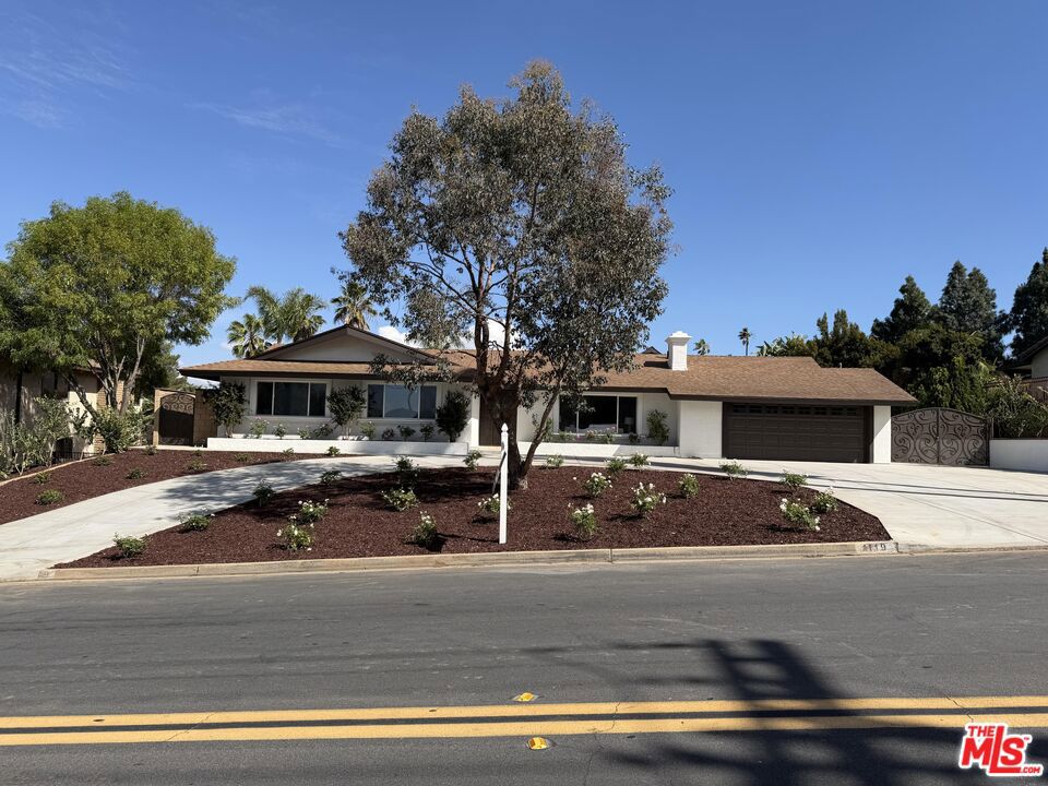 1119 Paseo Grande