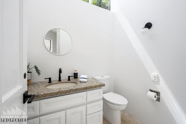 75070 Muirfield Court, Indian Wells CA: https://media.crmls.org/mediaz/00e6f98d-5795-400b-9c8d-39dd4dd8af5e.jpg