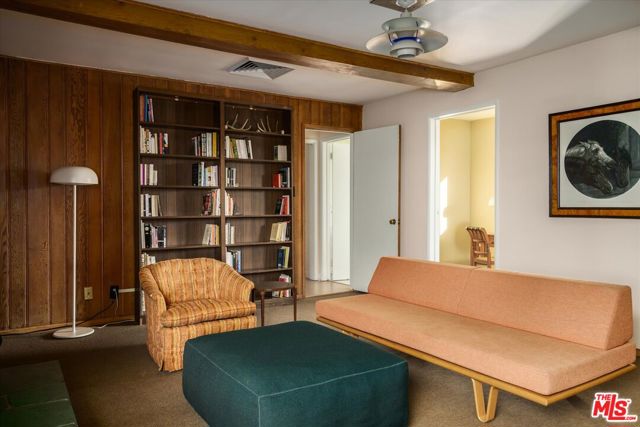 10848 Plainview Avenue photo 33