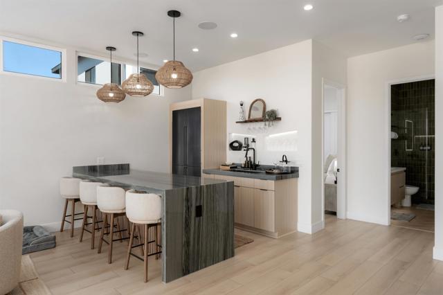 Image 21 of 40 For 5140 Los Robles Dr