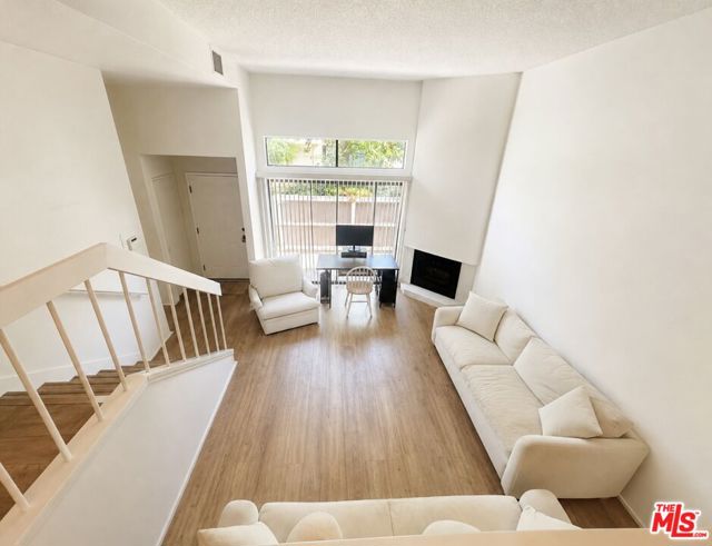 2 Bed Home for Sale in Los Angeles, California