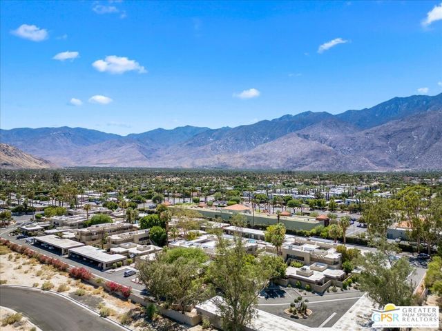 473 E Bradshaw Lane #10, Palm Springs, CA 92262