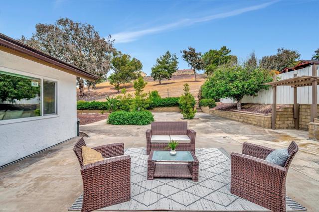Home for Sale in Bonita