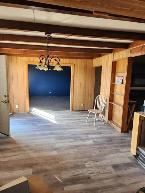 59318 Sunny Sands Drive, Yucca Valley CA: https://media.crmls.org/mediaz/00ee153b-f170-4bd6-882d-8e0a6518a203.jpg