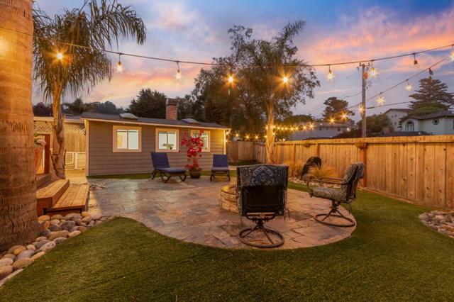 422 Montecito Avenue, El Granada CA: https://media.crmls.org/mediaz/00ef557a-1eb1-47e8-9ebb-fbcc20f3c463.jpg