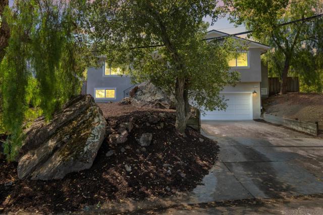 3729 Laurel Way, Redwood City CA: https://media.crmls.org/mediaz/00f0c72b-376b-46b9-9a96-9d5aa2d87574.jpg