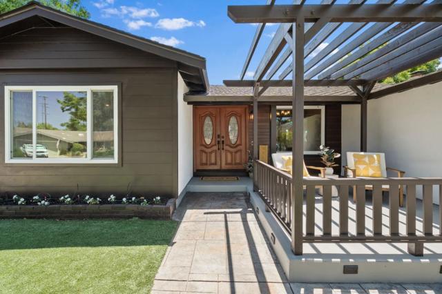 4975 Howes Lane, San Jose CA: https://media.crmls.org/mediaz/00f0d5f5-d25c-424e-9f35-9d904d62e85b.jpg