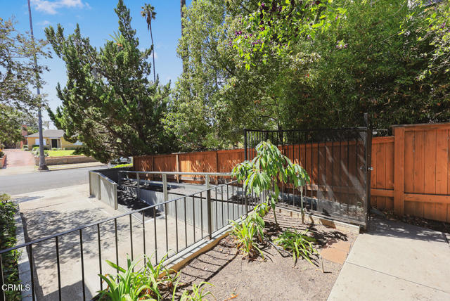 Property Photo 38