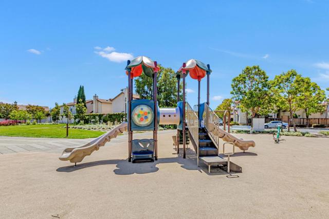 2213 Wigeon Court, San Leandro CA: https://media.crmls.org/mediaz/00f22db1-3e87-4c90-b706-32afd18971f5.jpg