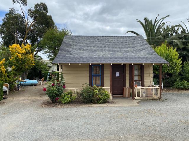 15860 Hill Road, Morgan Hill CA: https://media.crmls.org/mediaz/00f321ce-a36b-4ad3-9b26-ad6fdd1da24d.jpg