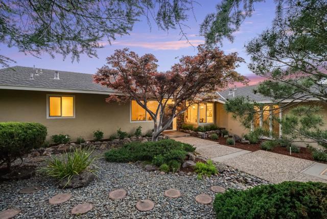 6915 Castlerock Drive, San Jose CA: https://media.crmls.org/mediaz/00f39e46-c3f0-41d1-9922-ea5fe577cdfc.jpg