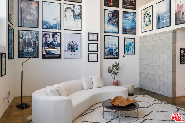Image 47 of 74 For 1320 Abbot Kinney Boulevard
