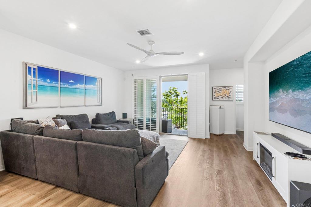 1533 Fig Tree Way - photo 3