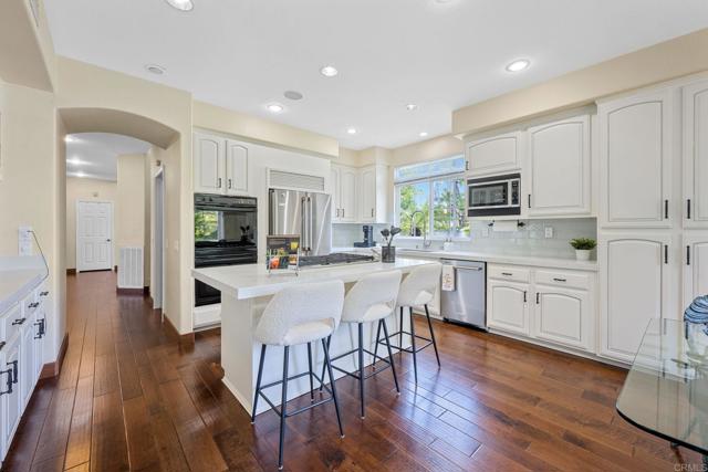 Detail Gallery Image 15 of 57 For 1006 Acero St, Chula Vista,  CA 91910 - 6 Beds | 4/1 Baths