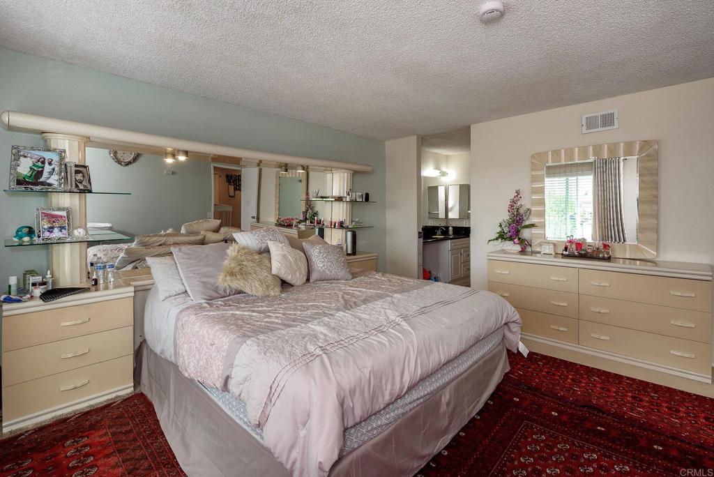 9378 Twin Mountain Circle - photo 11