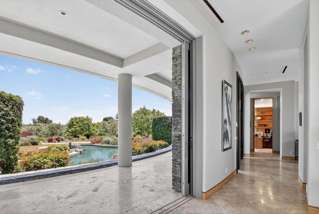 Detail Gallery Image 16 of 40 For 17534 Los Morros, Rancho Santa Fe,  CA 92067 - 4 Beds | 4/2 Baths