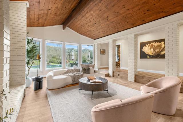 6915 Redwood Retreat Road, Gilroy CA: https://media.crmls.org/mediaz/00f9701b-d415-4044-a704-8a1170df0478.jpg