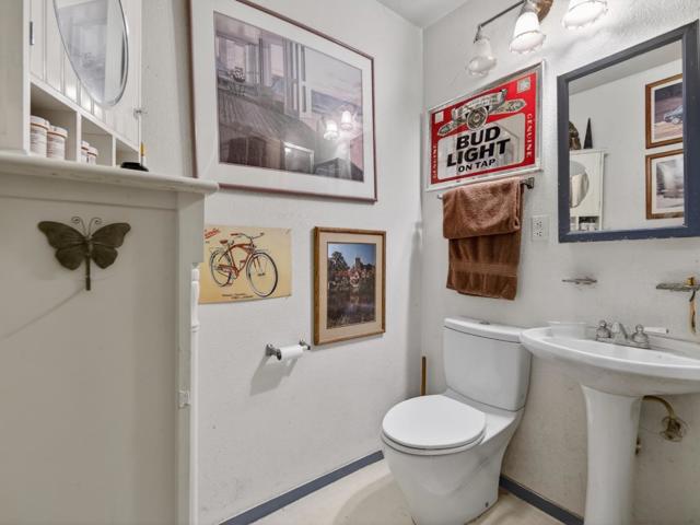 2545 Mar Vista Drive, Aptos CA: https://media.crmls.org/mediaz/00f9baa6-82a7-4c1f-80ed-e2a9bed15173.jpg