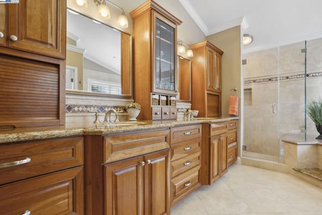 304 AVONDALE LANE, Livermore CA: https://media.crmls.org/mediaz/00fa12d9-3f70-4037-9990-b5fbc56bcfaf.jpg