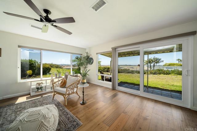 3890 Vista Campana S, Oceanside CA: https://media.crmls.org/mediaz/00fa5538-ae97-496f-987b-7de36acff97b.jpg